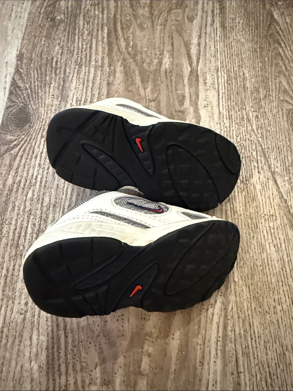 Nike Kids White and Gray Sneakers with Navy Accents